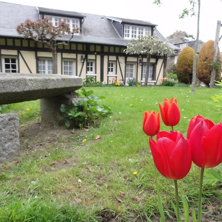 Hotel De La Croix D'Or Avranches Exterior foto